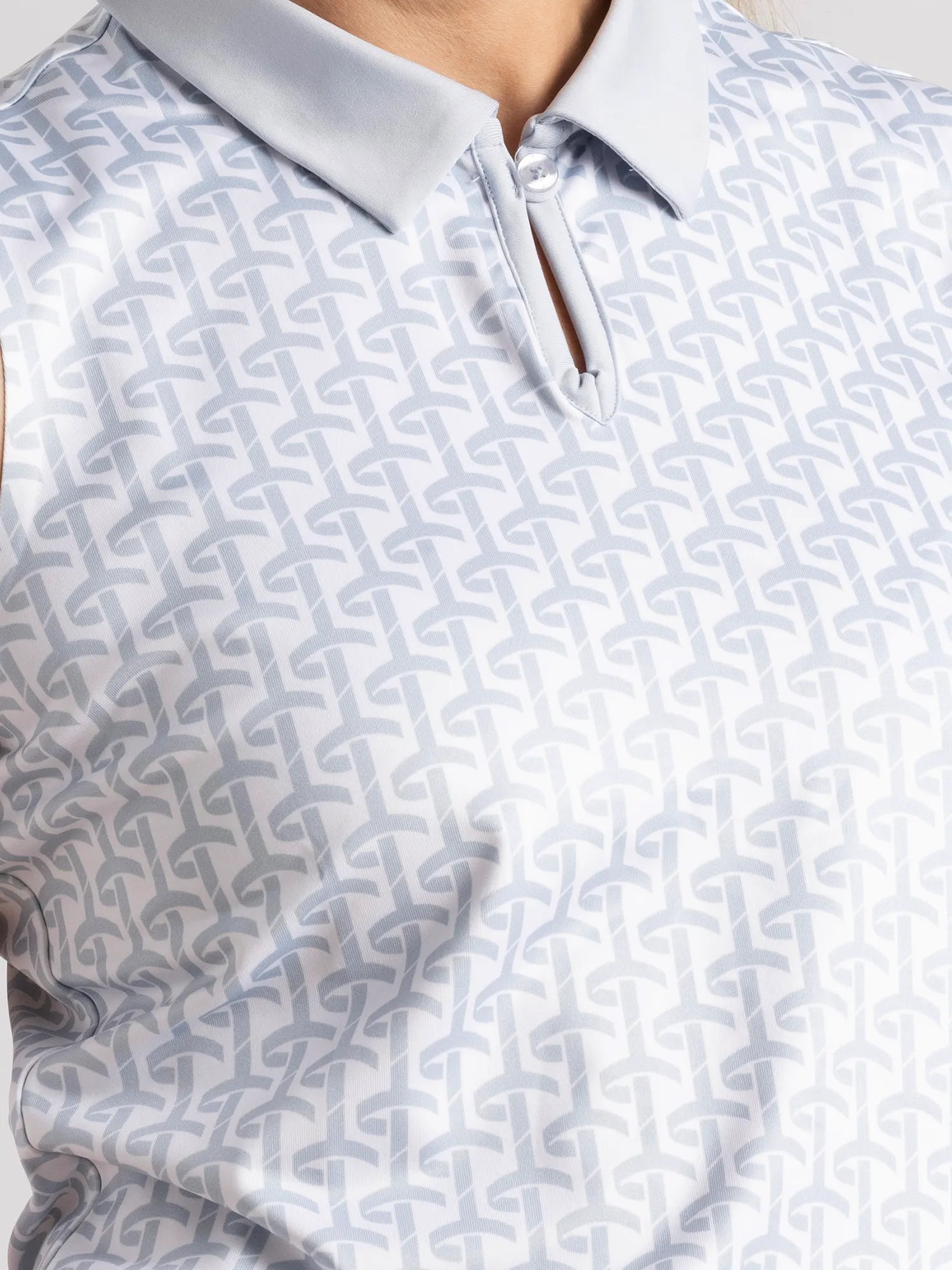 AZAHARA_POLOSHIRT_Cross_sportswear_close_White