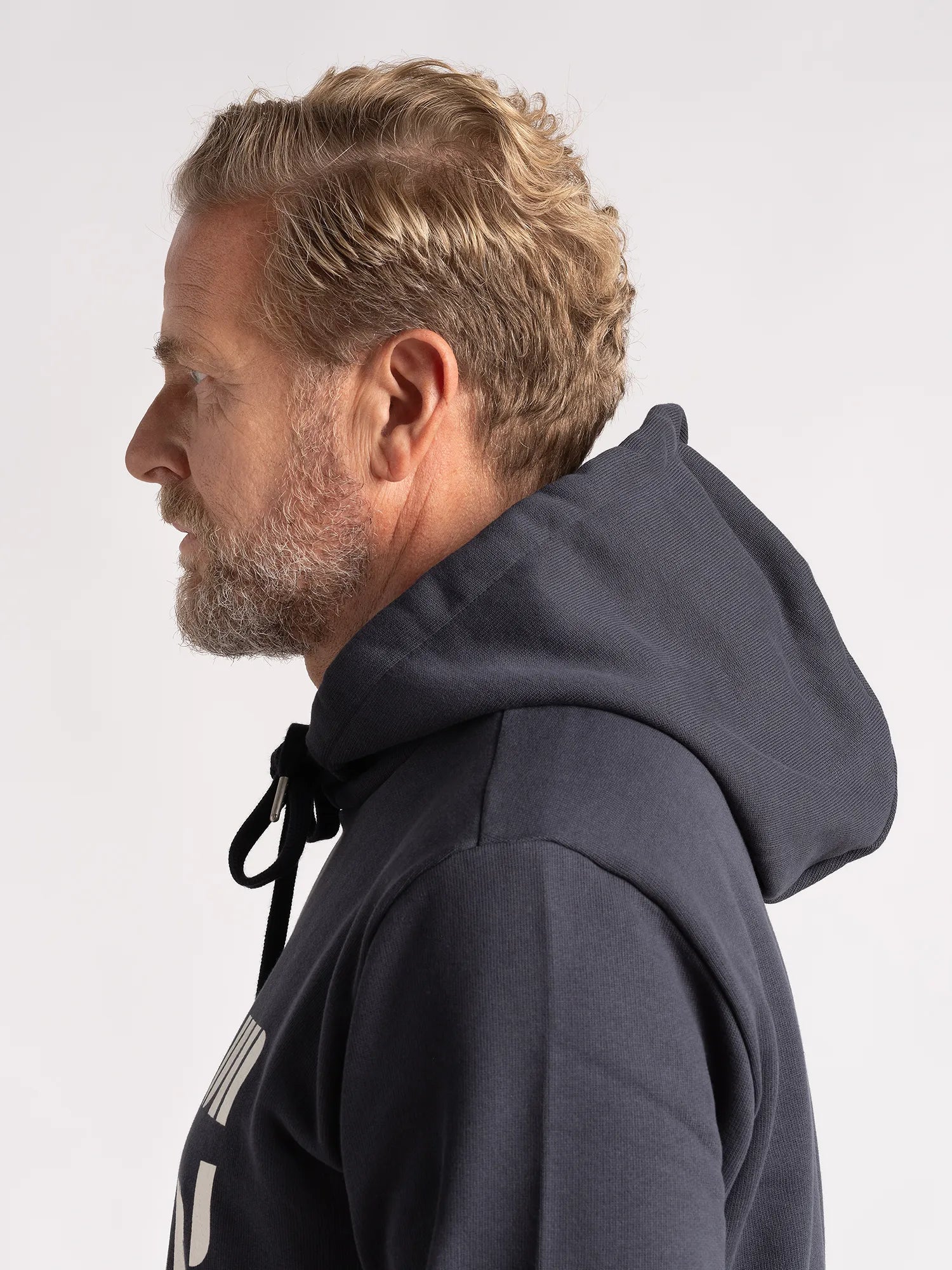 Cross_Sportswear_SCOTT_JSG1_HOODIE_Navy_Side1