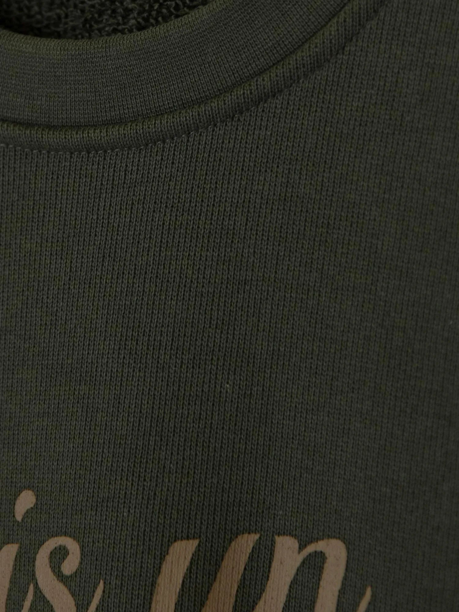 W_BLANK_JENNY_BLANK_JSG2_BLANK_SWEATER_BLANK_Forest_BLANK_Night_BLANK_close_BLANK_up