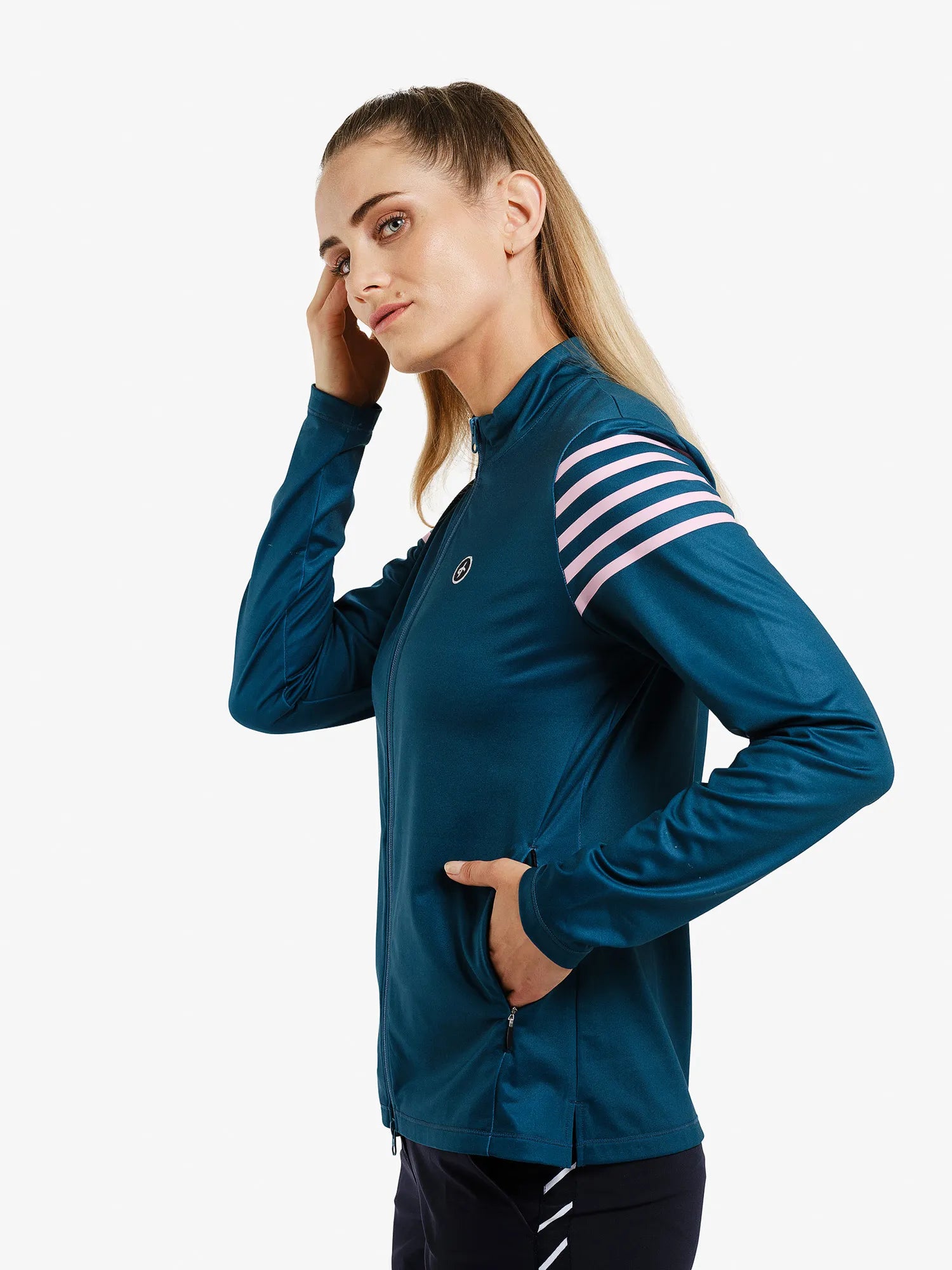W_BLANK_Sporty_BLANK_Full_BLANK_Zip_Dragonfly_2_Cross_BLANK_Sportswear