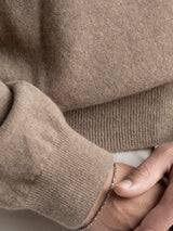 Cross_Sportswear_GREG_IGY1_CREWNECK_Deep_Sand_close2