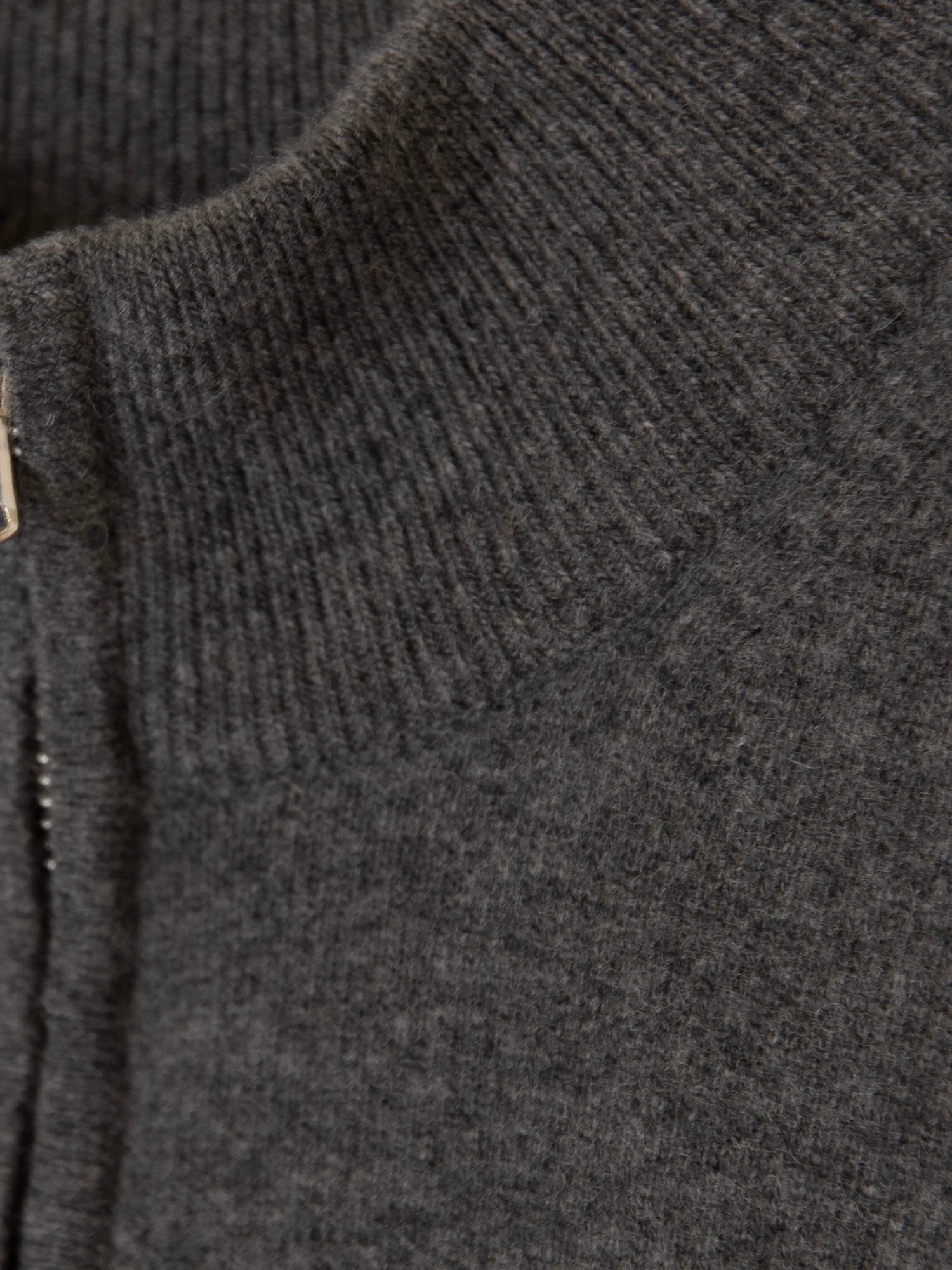 Cross-sportswear-M_BLANK_GORDON-_BLANK_Deep_BLANK_Grey_BLANK_Melange_BLANK_close