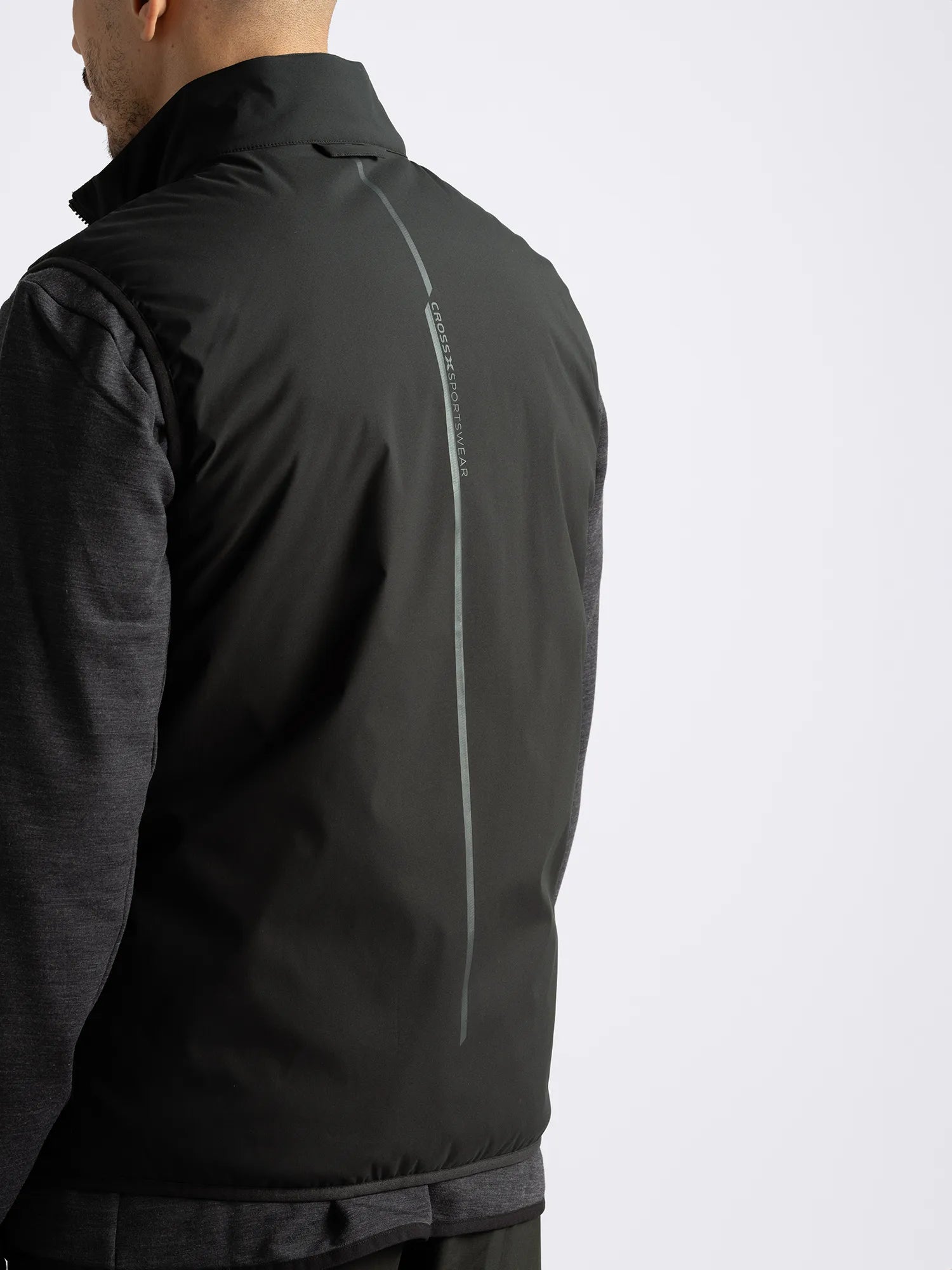 Cross_Sportswear_CREEK_WIND_VEST_11606327-900_Black_back