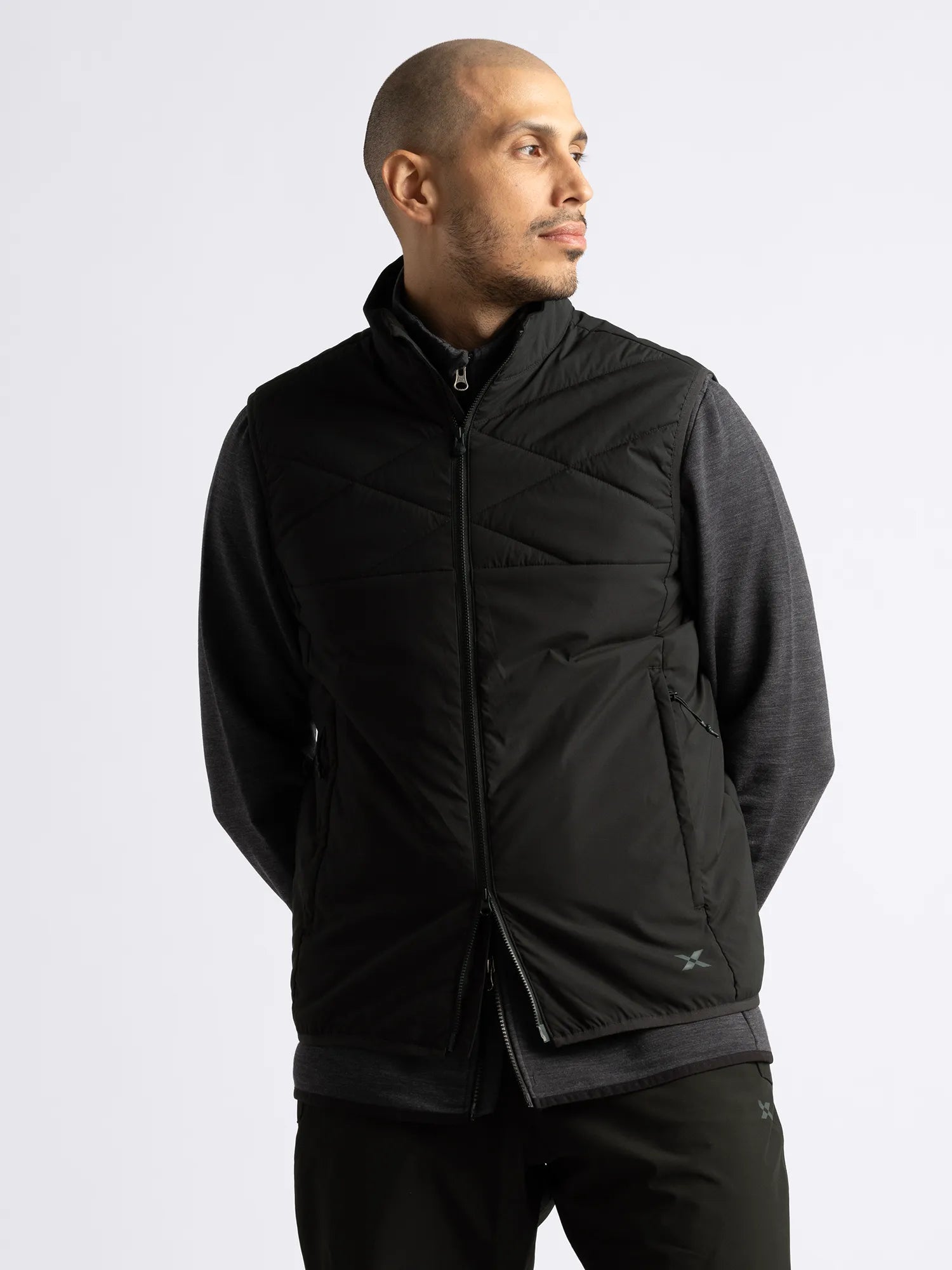 Cross_Sportswear_CREEK_WIND_VEST_11606327-900_Black_front2