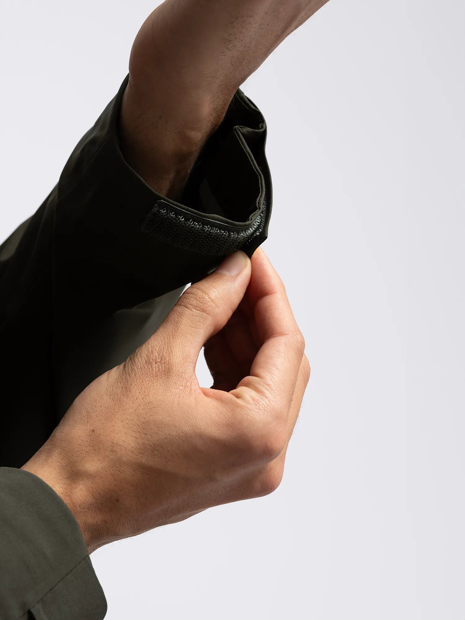 Cross_Sportswear_M_CABOT_JACKET_11118303-693_Dark_Pine_sleeve1