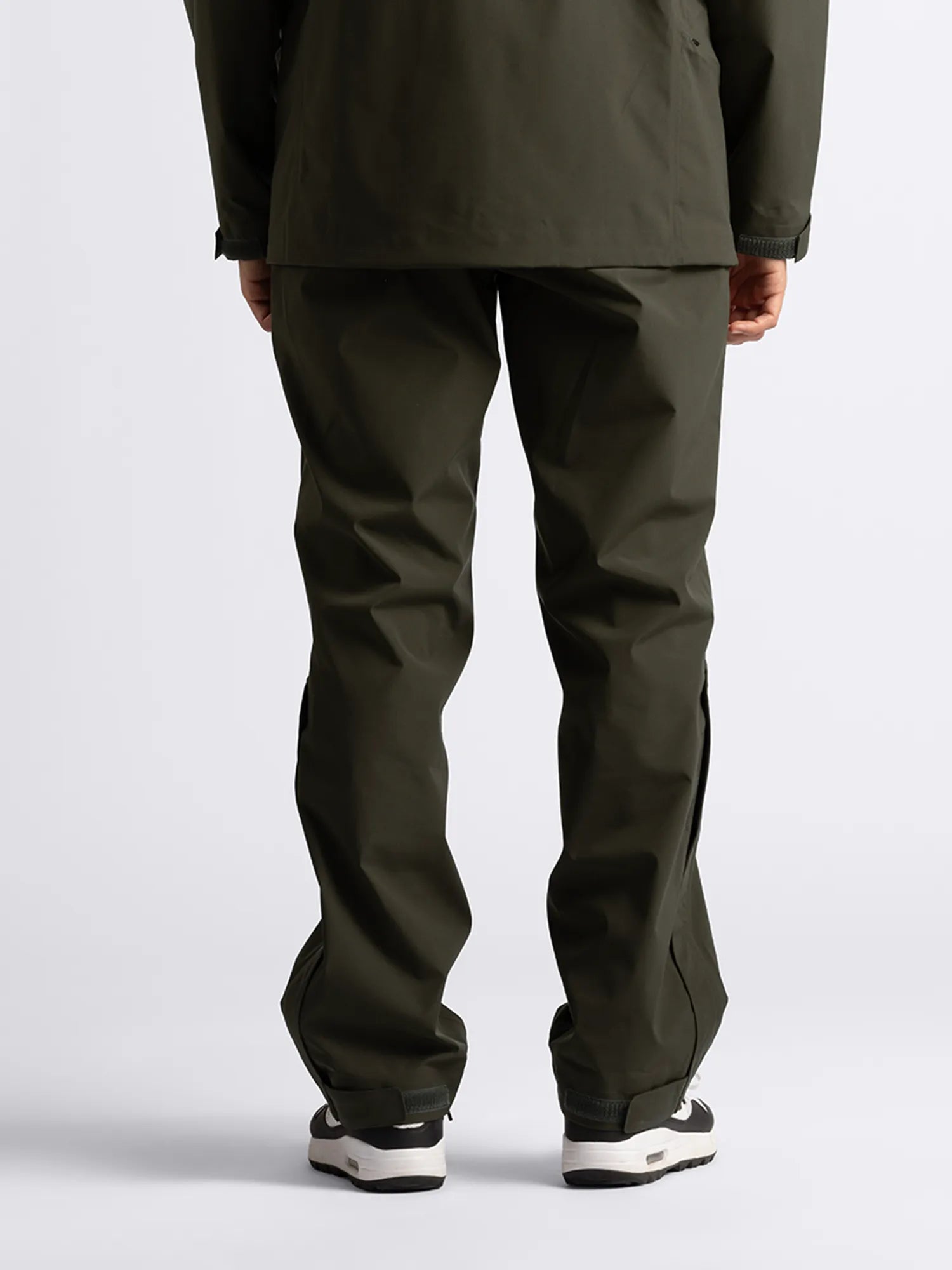 Cross_Sportswear_M_CABOT_PANTS_12100303-693_Dark_Pine_Back1