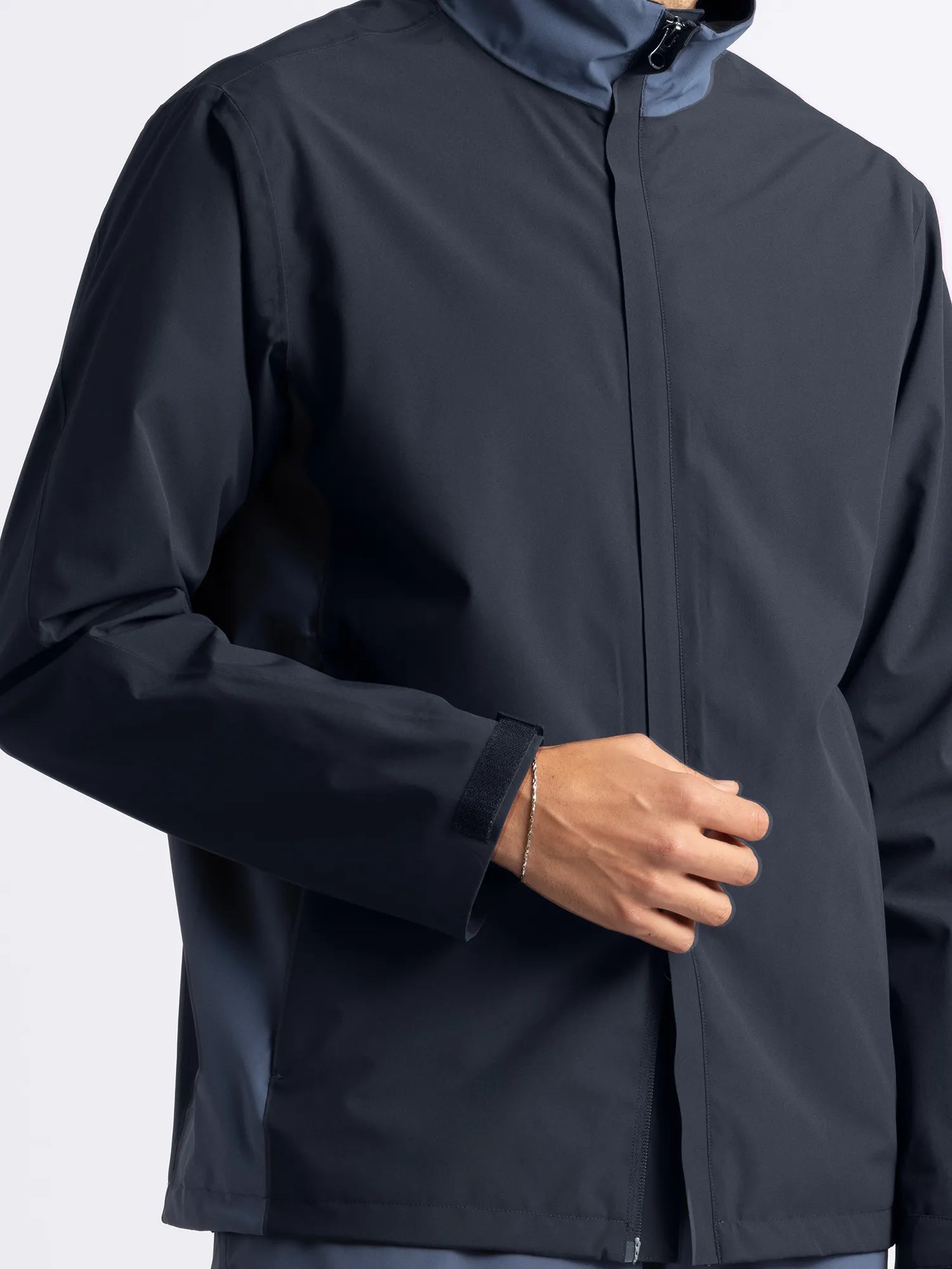 Cross_Sportswear_M_CLOUD_2.0_JACKET_11120305-490_Navy_Ensign_close1