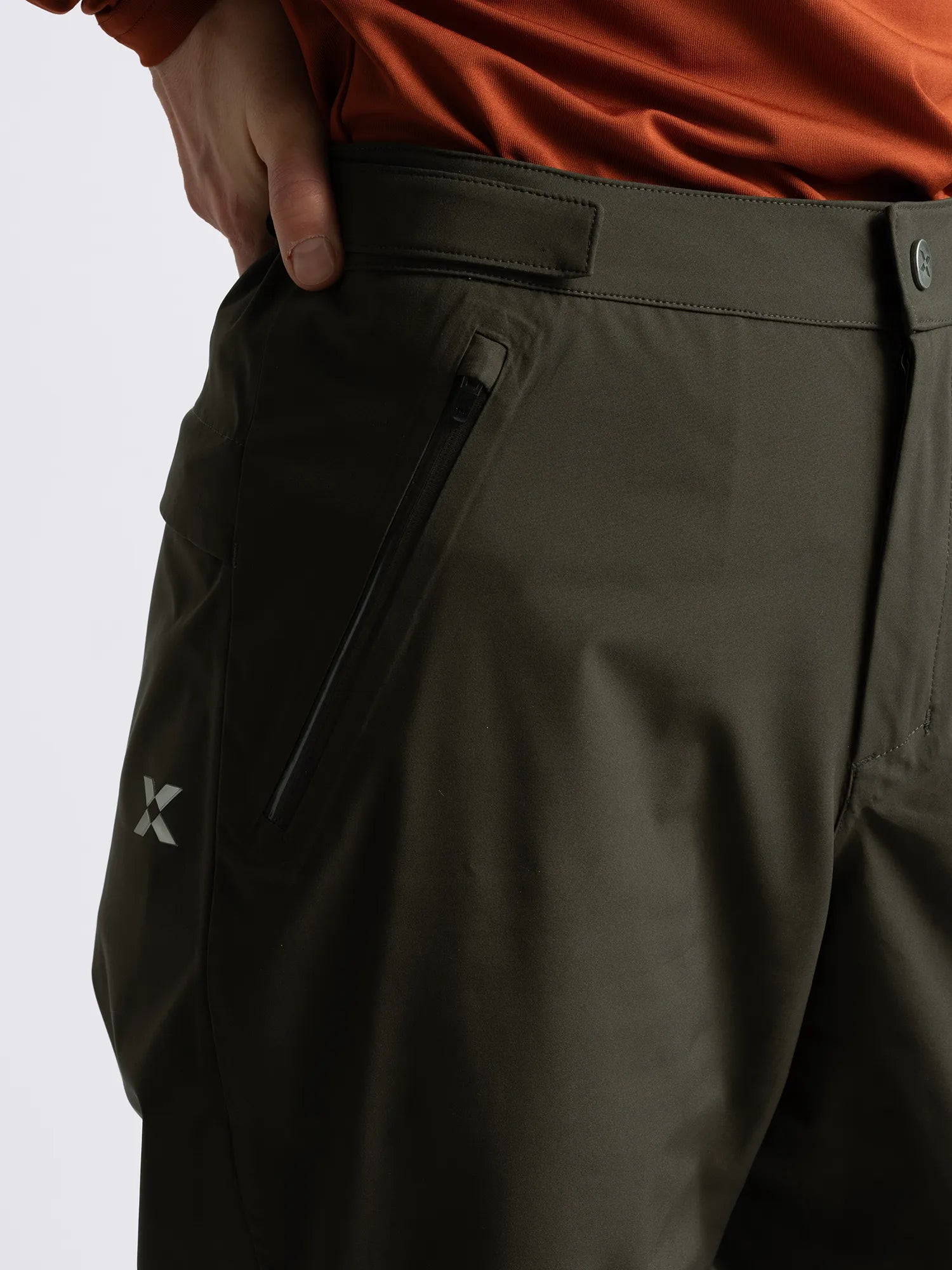 Cross_Sportswear_W_CABOT_PANTS_22101303-693_Dark_BLANK_Pine_close1
