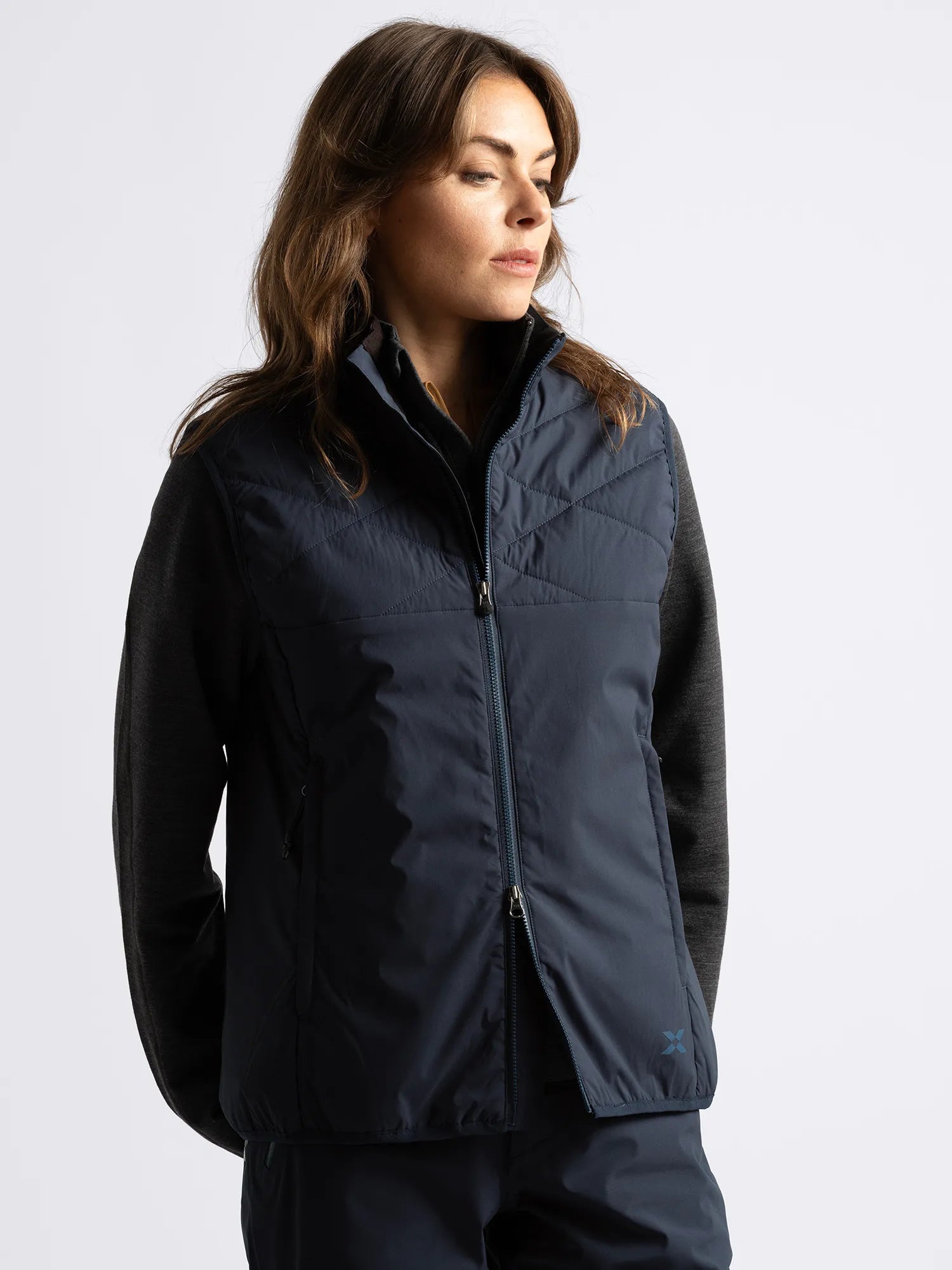 Cross_Sportswear_W_CREEK_WIND_VEST_21607327-498_Navy_Front