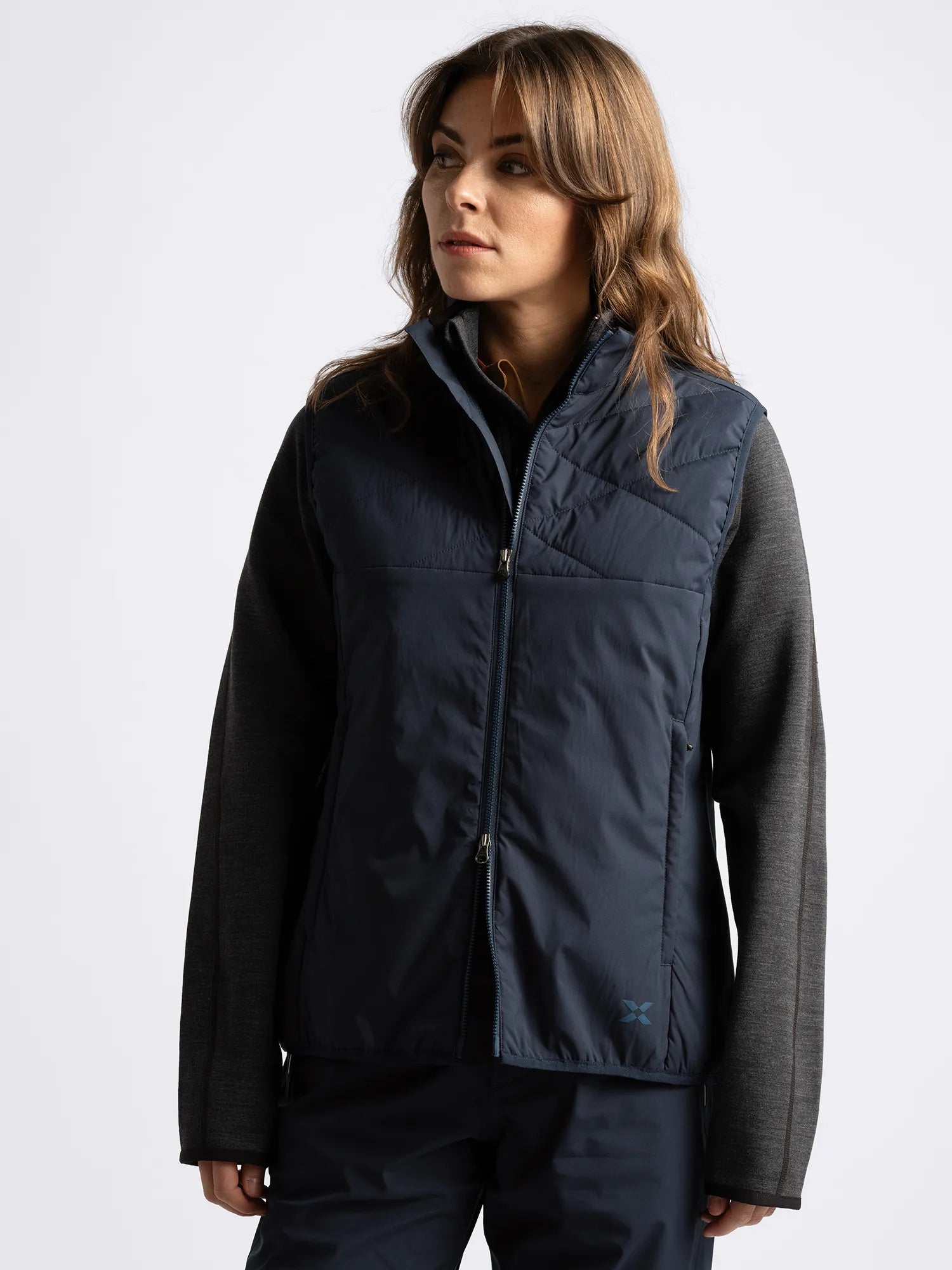 Cross_Sportswear_W_CREEK_WIND_VEST_21607327-498_Navy_front1