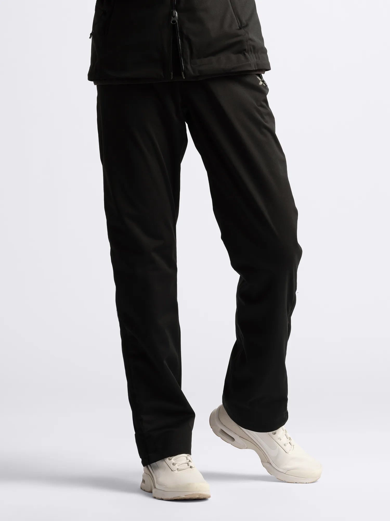 Cross_Sportswear_W_X_PRO_PANTS_22133302-900_Black_front