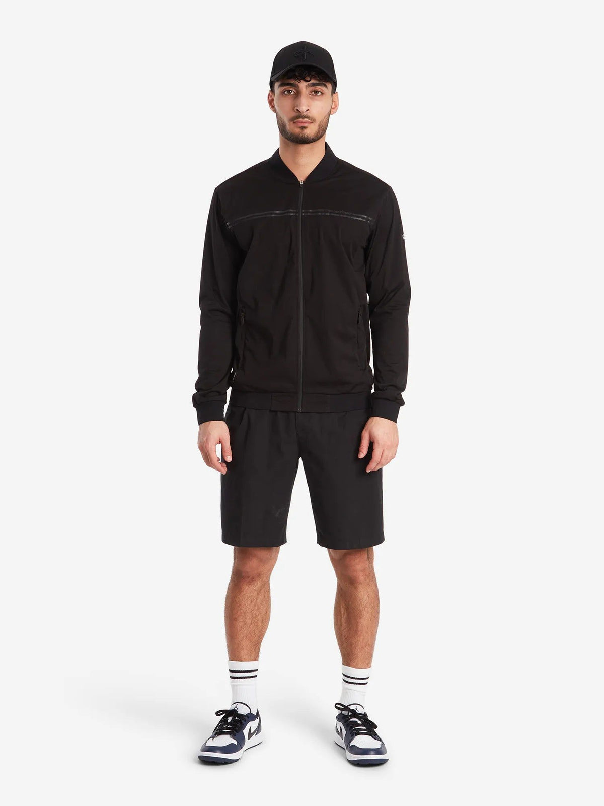 LM14-M_City_Shorts_Black-M_Storm_Jacket_Black-241