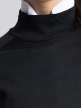 GILLIAN_CREW_NECK_Cross_sportswear_black_close