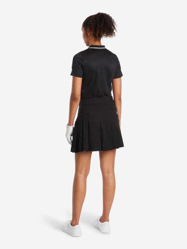 L13W_Solid_Pleat_Skort_Black-W_Grip_Polo_Black-680